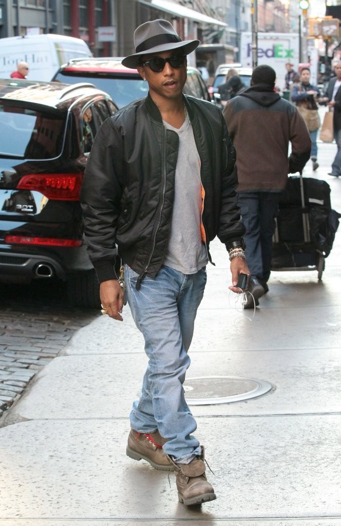 la-modella-mafia-Pharrell-Williams-menswear-chic-street-style-7